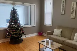 8520 S Kingston Ave, Chicago, IL 60617 - Photo 7