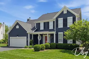 275 N Cambridge Ct, Grayslake, IL 60030 - Photo 1