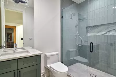 3723 N Oakley Avenue, Chicago, IL 60618 - Photo 45