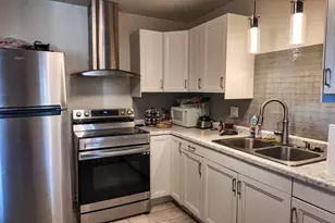 5 E Carriageway Dr, Hazel Crest, IL 60429 - Photo 3