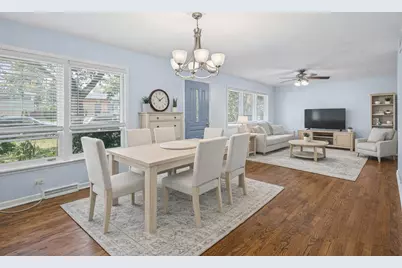 513 Edens Lane, Northfield, IL 60093 - Photo 5