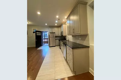 1111 N Ashland Avenue #2R, Chicago, IL 60622 - Photo 3