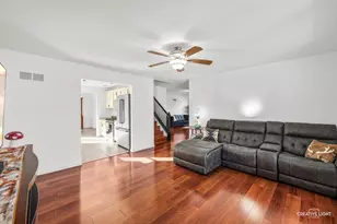 710 Daisy Ct, Seneca, IL 61360 - Photo 9