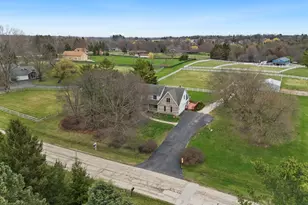 [Address not provided], Saint Charles, IL 60175 - Photo 33