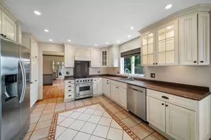 [Address not provided], Saint Charles, IL 60175 - Photo 17