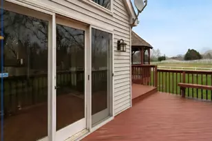 6N777 Palomino Dr, Saint Charles, IL 60175 - Photo 21