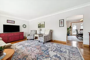 1908 Sunnyside Ave, Westchester, IL 60154 - Photo 5