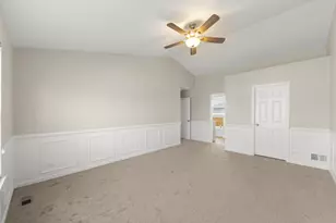 2087 Kate Dr, Montgomery, IL 60538 - Photo 13