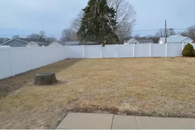 108 N Milwaukee Street, Mark, IL 61340 - Photo 25