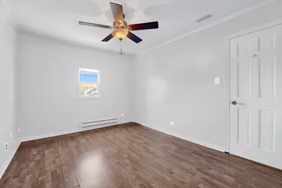 9304 S Utica Avenue, Evergreen Park, IL 60805 - Photo 9