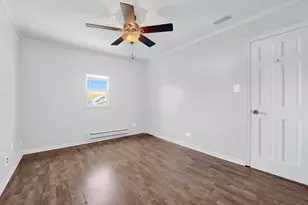 9304 S Utica Ave, Evergreen Park, IL 60805 - Photo 9