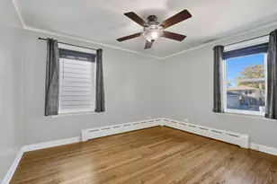 9304 S Utica Ave, Evergreen Park, IL 60805 - Photo 11