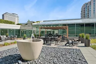 1720 Maple Ave, Evanston, IL 60201 - Photo 43