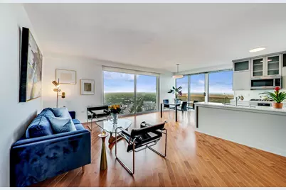 1720 Maple Avenue #2740, Evanston, IL 60201 - Photo 3