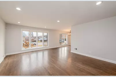 4816 N Nordica Avenue, Chicago, IL 60656 - Photo 5