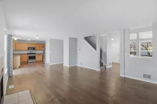 138 Celebration Ct, Hainesville, IL 60073 - Photo 3