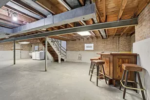 5533 N Menard Ave, Chicago, IL 60630 - Photo 25