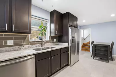 5533 N Menard Avenue, Chicago, IL 60630 - Photo 13