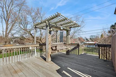 906 E Streamwood Boulevard, Streamwood, IL 60107 - Photo 33