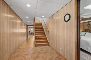 906 E Streamwood Blvd, Streamwood, IL 60107 - Photo 31