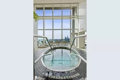 340 E Randolph Street #905, Chicago, IL 60601 - Photo 21