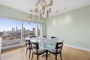 340 E Randolph St, Chicago, IL 60601 - Photo 5