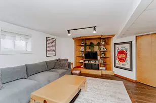 6159 N Moody Ave, Chicago, IL 60646 - Photo 25