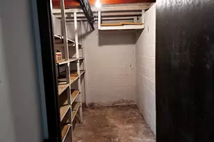 215 Cedar St, Morrison, IL 61270 - Photo 17