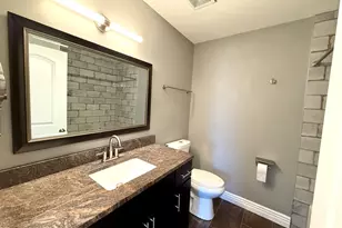 298 Maplewood Ct, Schaumburg, IL 60193 - Photo 19