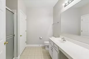 820 Bellevue Cir, Oswego, IL 60543 - Photo 19