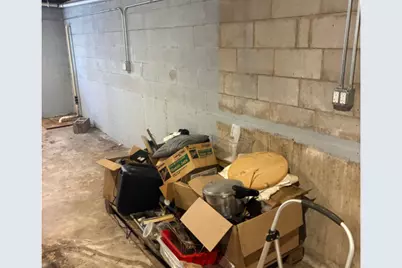 10541 S 84th Avenue, Palos Hills, IL 60465 - Photo 17