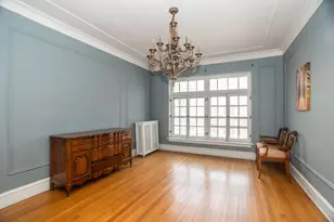 2321 E 69th St, Chicago, IL 60649 - Photo 7