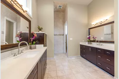 1807 Midwest Club Parkway, Oak Brook, IL 60523 - Photo 23