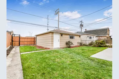 2520 N Neva Avenue #2, Chicago, IL 60707 - Photo 9