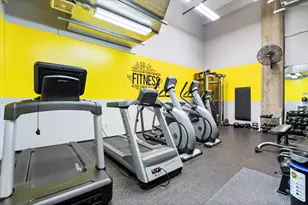 1645 W Ogden Ave, Chicago, IL 60612 - Photo 21