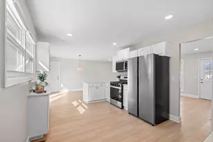 40 Chatham Pl, Montgomery, IL 60538 - Photo 13