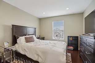 25109 Clare Cir, Manhattan, IL 60442 - Photo 9