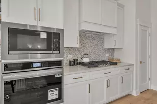 8893 Buffington Breakwater Dr, Frankfort, IL 60423 - Photo 11