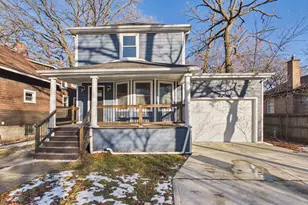 9825 S Wood St, Chicago, IL 60643 - Photo 1