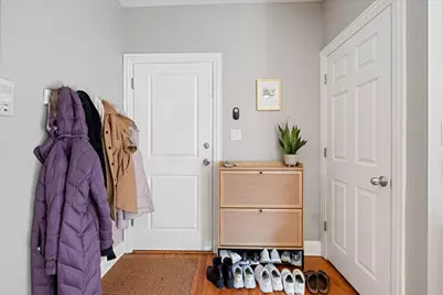 909 W Cornelia Avenue #2S, Chicago, IL 60657 - Photo 5