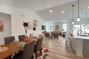 154 S Llanos St, Cortland, IL 60112 - Photo 23