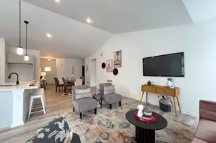 154 S Llanos St, Cortland, IL 60112 - Photo 3