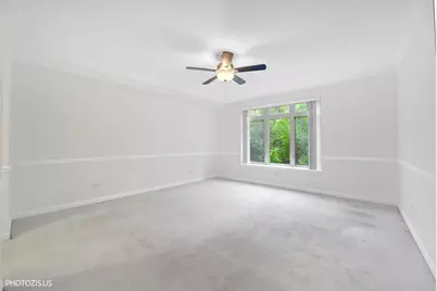 425 Benjamin Drive #207, Vernon Hills, IL 60061 - Photo 11