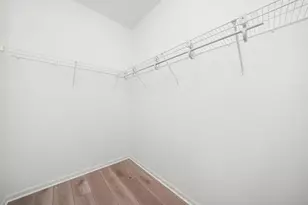 317 E 25th St, Chicago, IL 60616 - Photo 17