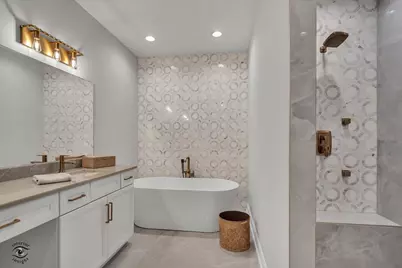 8855 Milwaukee Breakwater Drive, Frankfort, IL 60423 - Photo 31