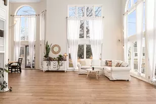 107 W North St, Gardner, IL 60424 - Photo 7