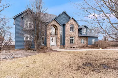 107 W North Street, Gardner, IL 60424 - Photo 1