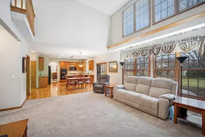 1101 King Edward Avenue, Saint Charles, IL 60174 - Photo 11