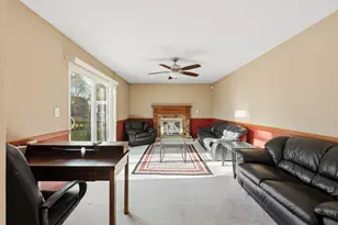 1901 Pastoral Ln, Hanover Park, IL 60133 - Photo 13