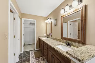 1901 Pastoral Ln, Hanover Park, IL 60133 - Photo 21